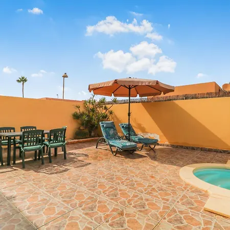 Pool Retreat Tamaragua Apartamento La Oliva